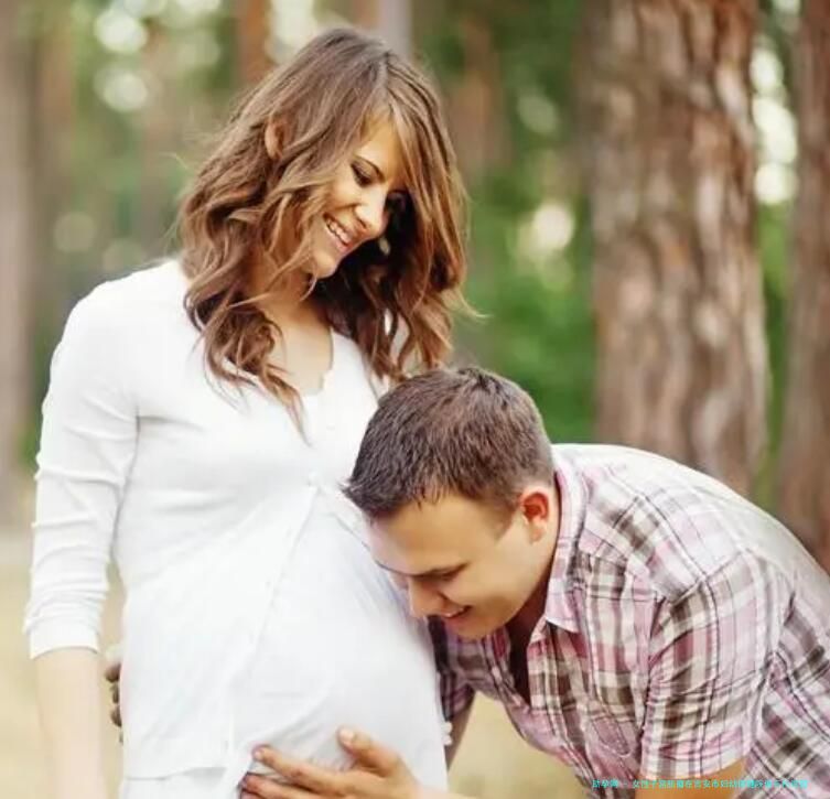 女性子宫肌瘤在吉安市妇幼保健院做三代试管预算八万块够不够？
