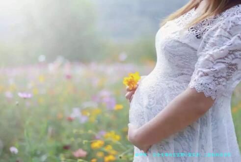 安全无毒的宝宝爬行垫实测，二胎妈妈告诉你选购这款就对了